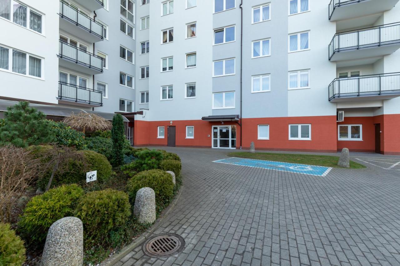Apartment Okopowa By Renters